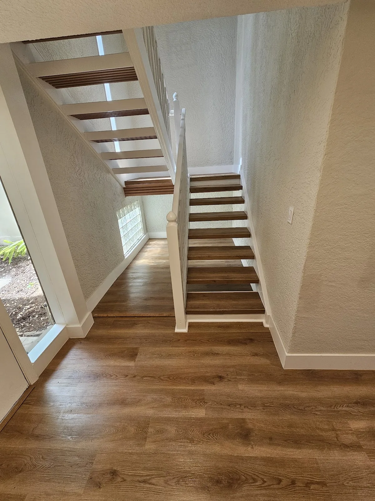 Why Waterproof Vinyl Is the Right Floor for Orlando's Humidity and Hurricane Season